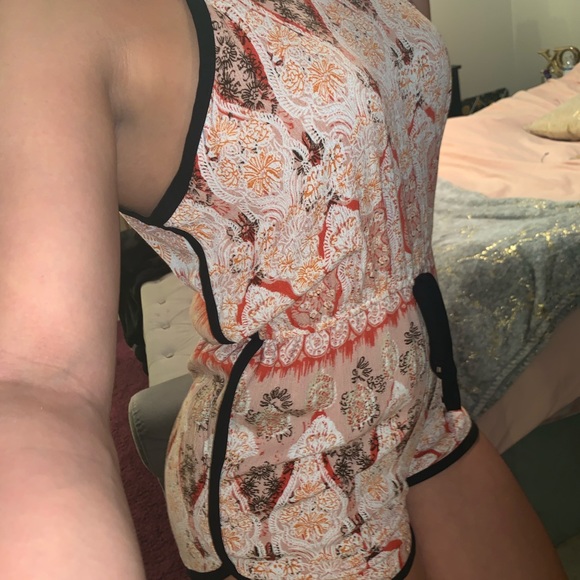 Romper - Picture 4 of 4